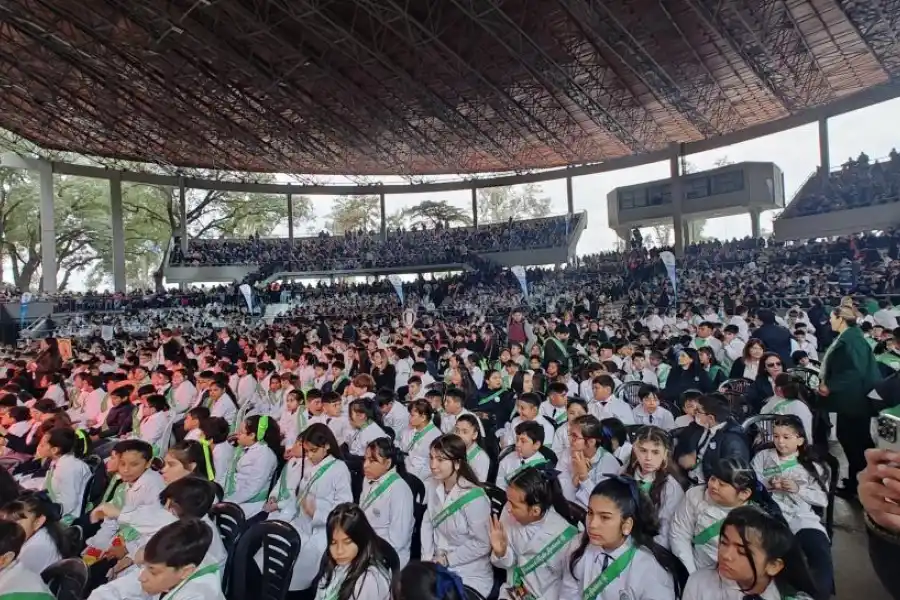 Qué le prometen los estudiantes tucumanos al medio ambiente