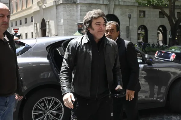 Javier Milei recibió un premio en España y  explicó por qué no cerró el Banco Central