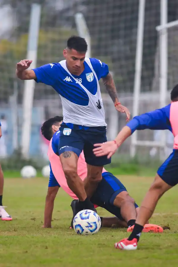 Malas noticias para Atlético Tucumán: se lesionó uno de los referentes del Decano