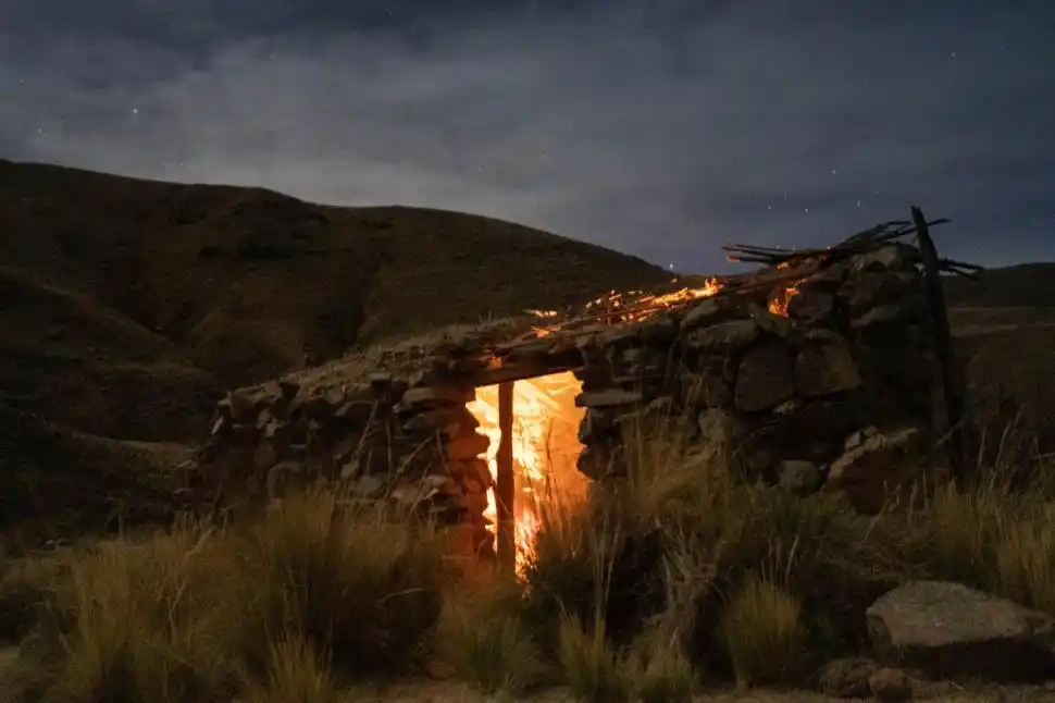 EL REFUGIO. En el puesto “Pie de cuesta” durmieron los amigos.
