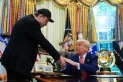 Piden a Trump que averigüe si Musk es un “migrante ilegal”