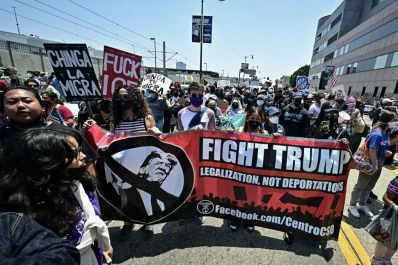 Tropas en Los Ángeles para apoyar redadas de migrantes