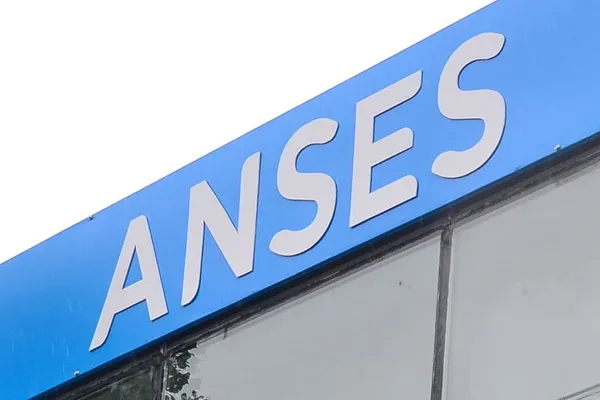 Calendario de pago de Anses en junio: AUH, jubilaciones, pensiones y Desempleo