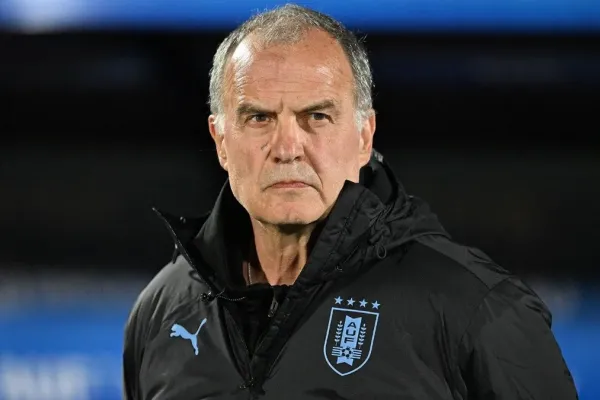 El tenso episodio que protagonizó Bielsa con un periodista con discapacidad: “No tiene nada que ver”
