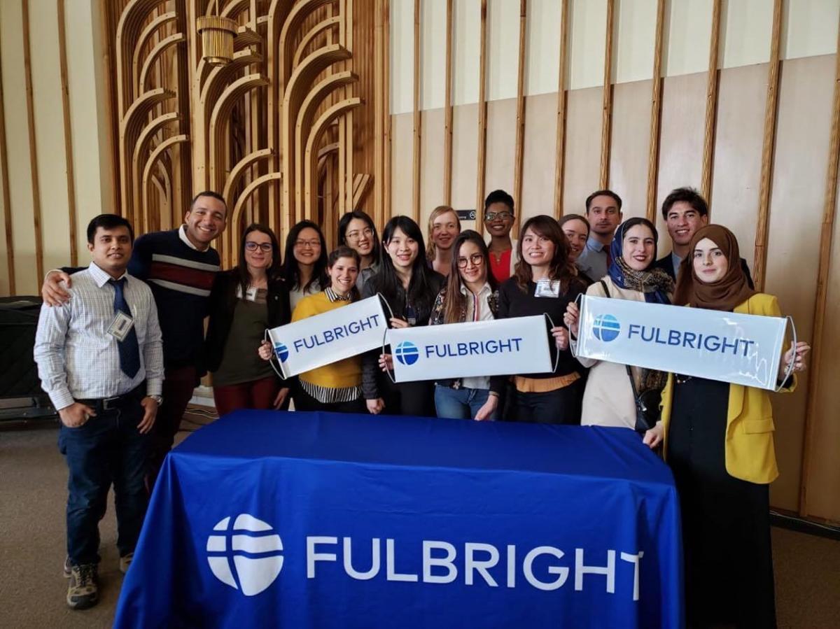 Las becas Fulbright entran en crisis y cientos de jóvenes argentinos ...