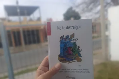 Comentario sobre el libro No te distraigas, antología de microrrelatos presentada en Salta
