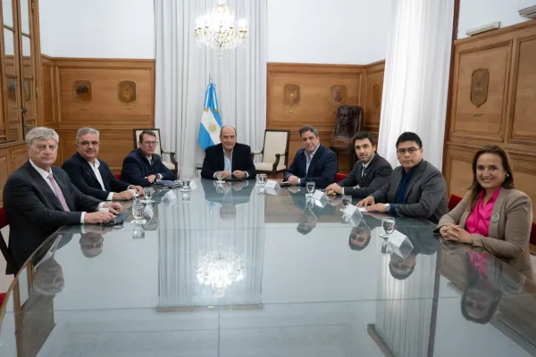 Francos recibió a gobernadores en Casa Rosada ante los reclamos por recortes y caída de ingresos