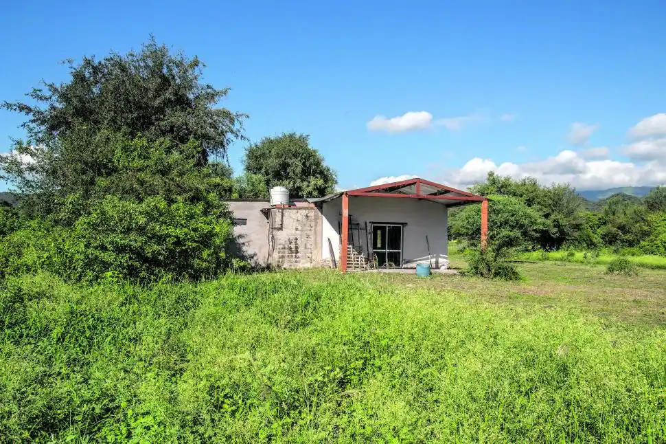 Tras un largo litigio, la UNT recuperó 440 hectáreas de Tapia