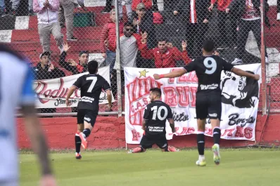 Con muy pocos aprobados, mirá el 1x1 de San Martín de Tucumán en el empate contra Almagro