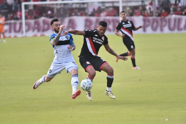 Errores tácticos y defensivos le costaron caro a San Martín