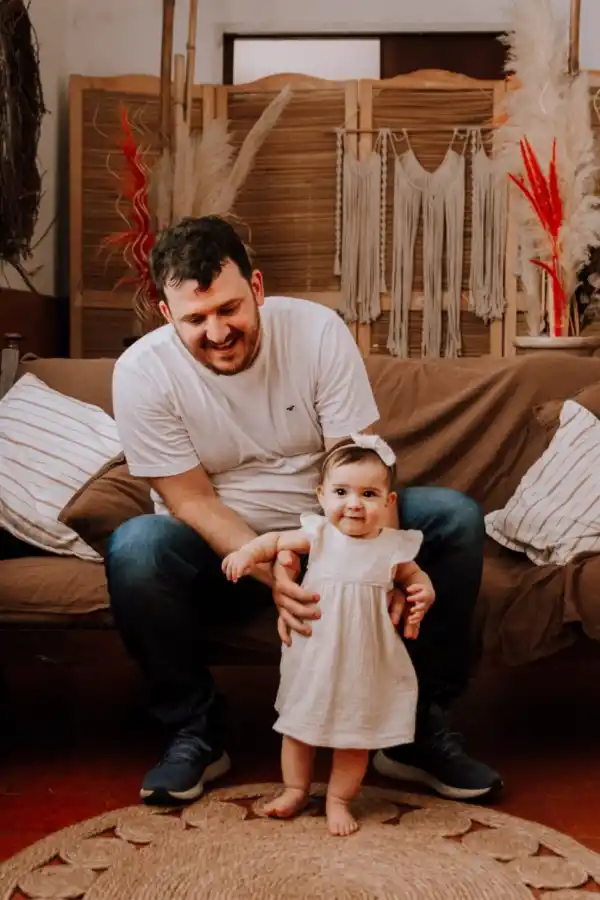 Padres primerizos y tecnología: usar la IA para la crianza