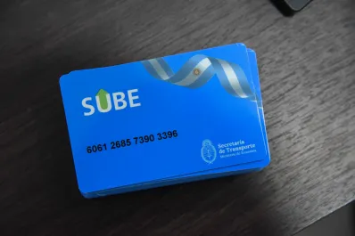 Este martes comienza la distribución gratuita de la SUBE a alumnos del interior que estudian en la capital