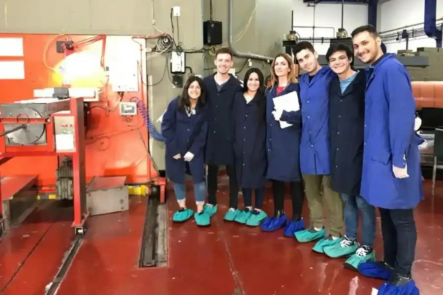 COMPAÑÍA PRIMORDIAL. Casi todos sus compañeros eran del interior, lo que ayudó a formar una comunidad de contención. / CORTESÍA LEANDRO CORONEL