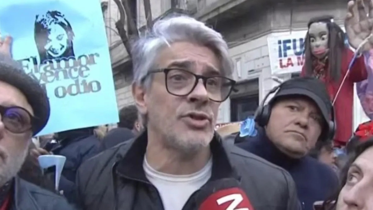 Pablo Echarri se acercó a la casa donde está presa Cristina Kirchner para expresarle su apoyo