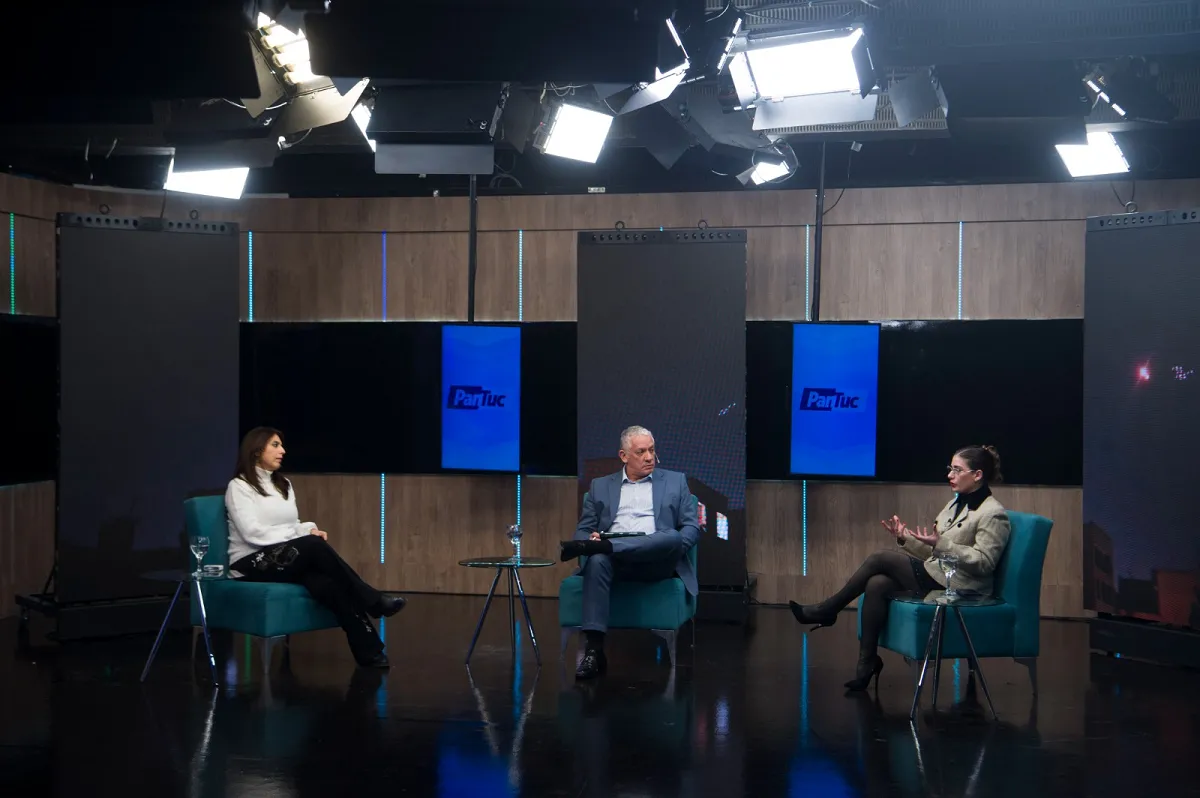 María José Mazzocato y Leila Mohanna, en diálogo con Federico van Mameren. 