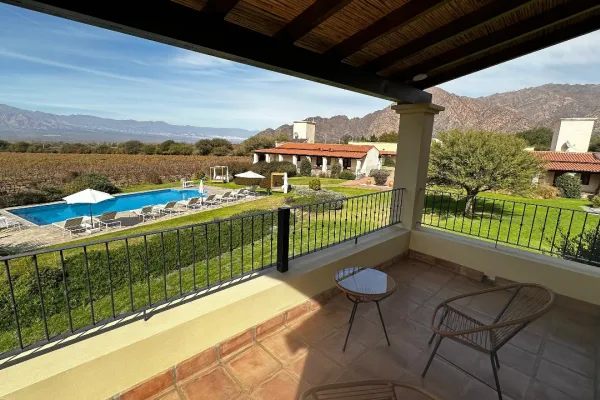 Una invitación a vivir la magia del invierno en el norte argentino de mano de La Cadena Garden Hotels con 45% Off