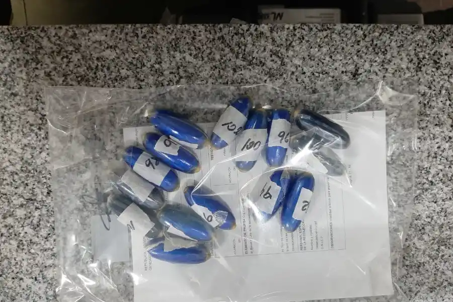Detienen a una mujer en Tucumán con más de 100 cápsulas de cocaína en su estómago