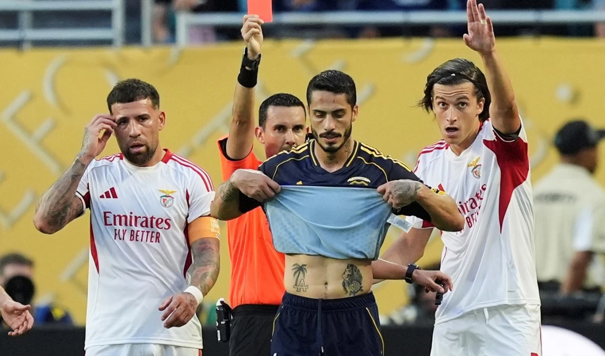 Nicolás Figal fue sancionado con cuatro fechas.