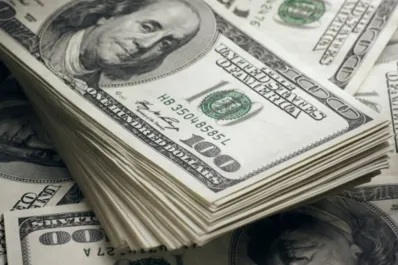 Consultoras y bancos mejoraron sus pronósticos: a cuánto llegarán el dólar y la inflación a fin de año