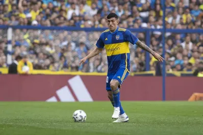 Russo ya tendría definido al reemplazante de Figal en Boca para enfrentar a Bayern Múnich por el Mundial de Clubes