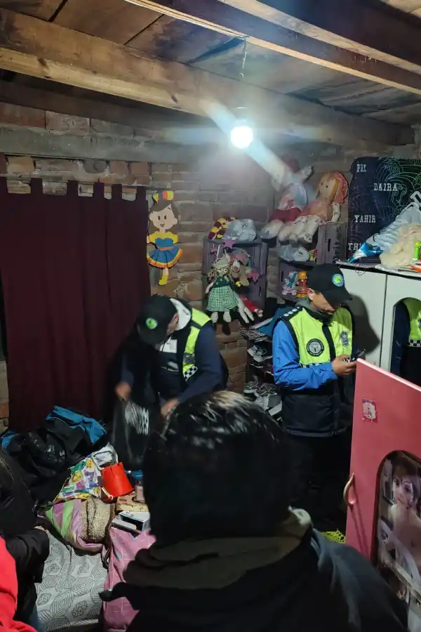 Allanamiento de la Policía, en Los Pizarro. 