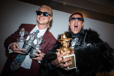 Premios Gardel: Paco y Ca7riel ganaron el oro y Lali marcó un récord