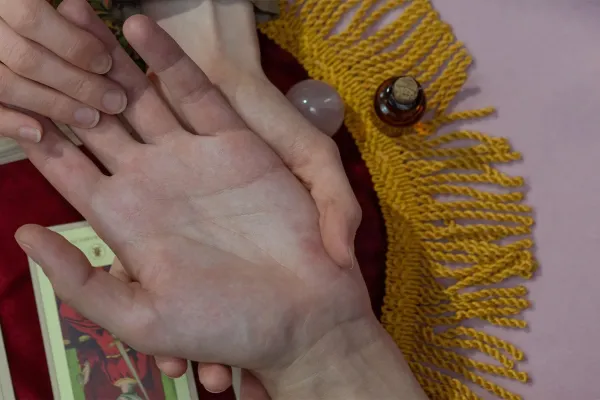 Test de personalidad: las líneas de tu muñeca podrían revelar cómo sos, según este desafío viral