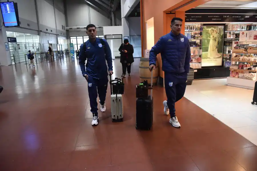 Carlos Auzqui llegó junto a Miguel Brizuela.