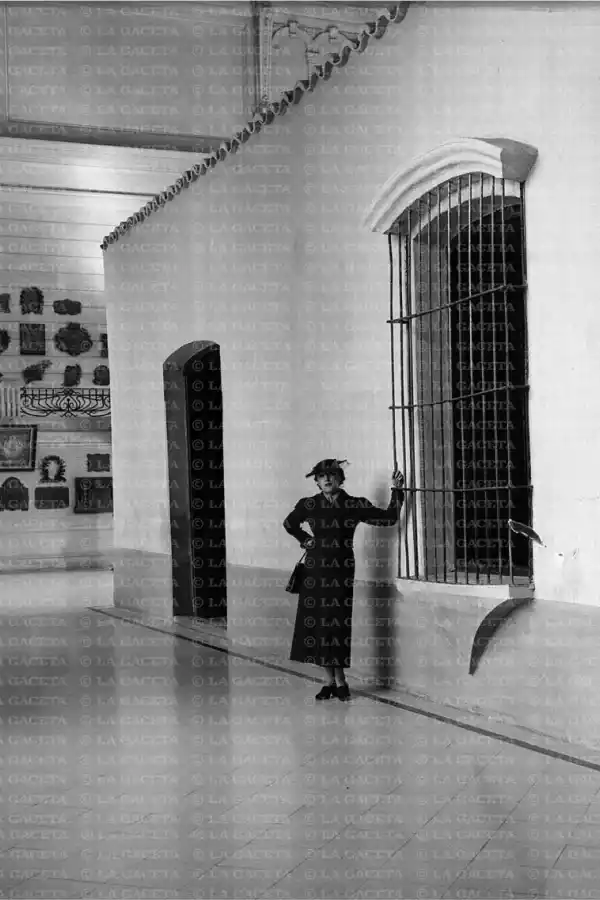 Recuerdos fotográficos: Berta Singerman en la Casa Histórica de los años 30