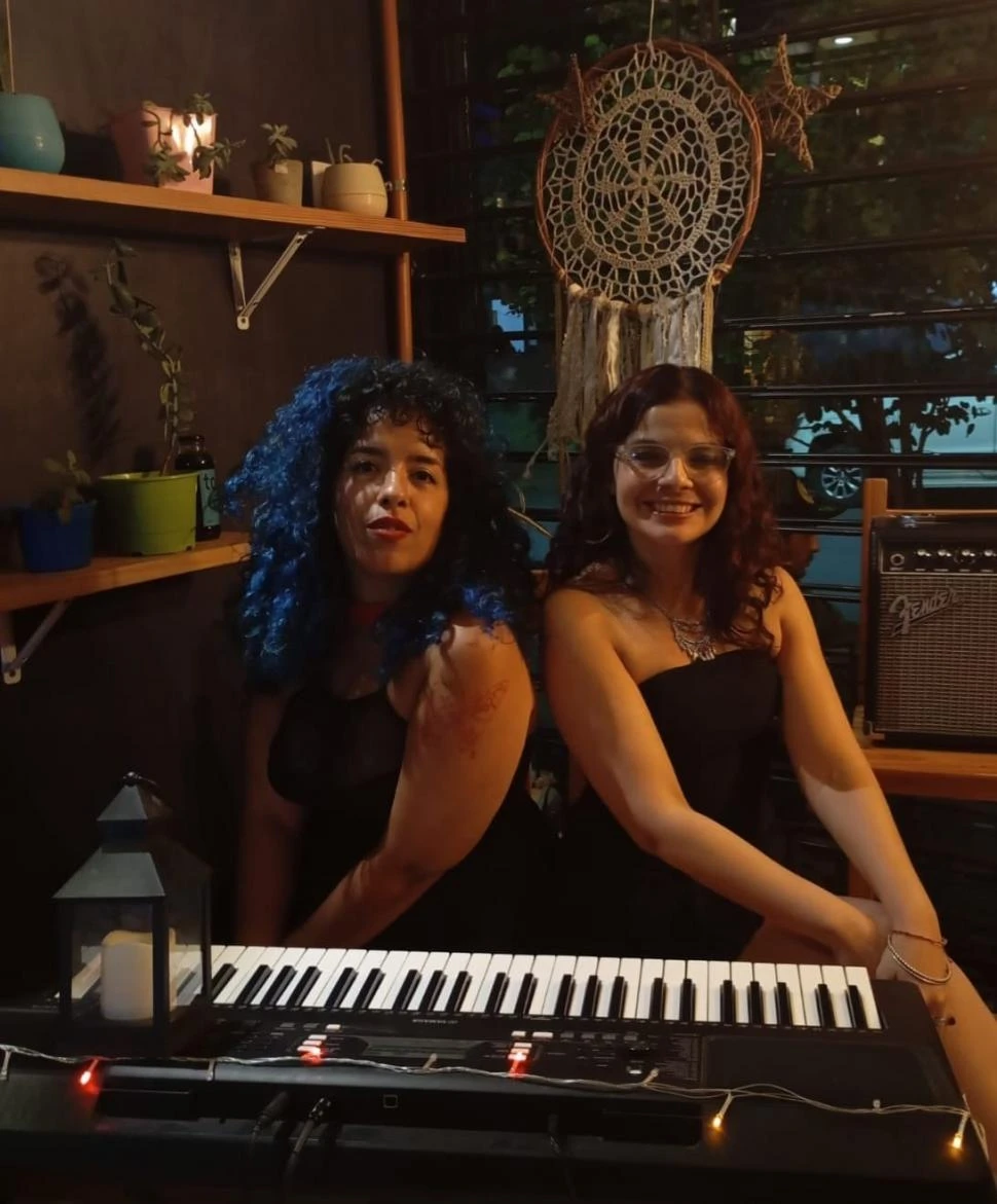 RESPONSABLES. Gabriela Agüero e Indiana Rosich son Tinta a Tempo.