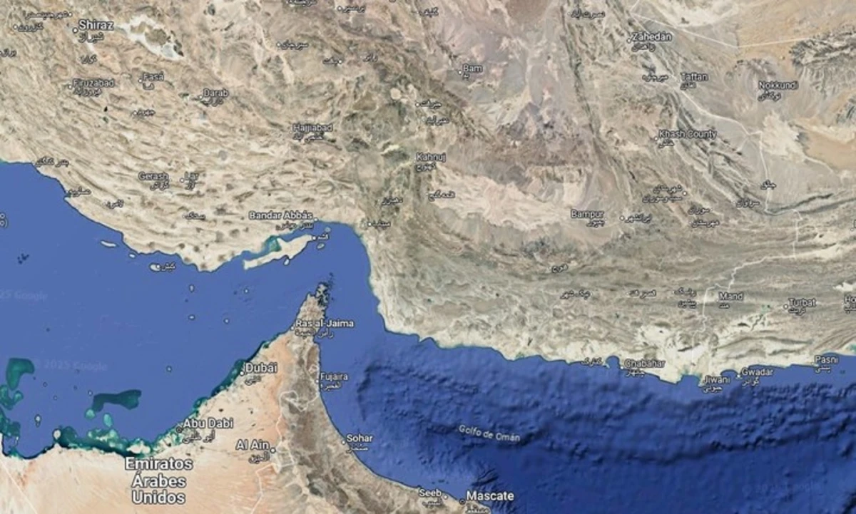 Estrecho de Ormuz. CLARÍN