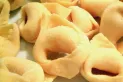 Cómo hacer capeletis caseros: la receta invernal fácil, económica y deliciosa