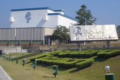 Papelera Tucumán: trabajadores, en alerta por despidos, condiciones laborales y caída del consumo