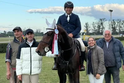 Ricardo Piola se consagró campeón en el Regional de hipismo del Jockey Club