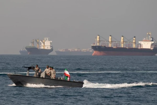 El petróleo escaló sobre los U$S100 y las bolsas globales se hunden ante el bloqueo de EEUU a Irán