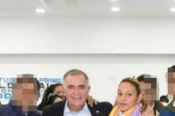 Qué hay detrás del hurto del celular del gobernador Jaldo