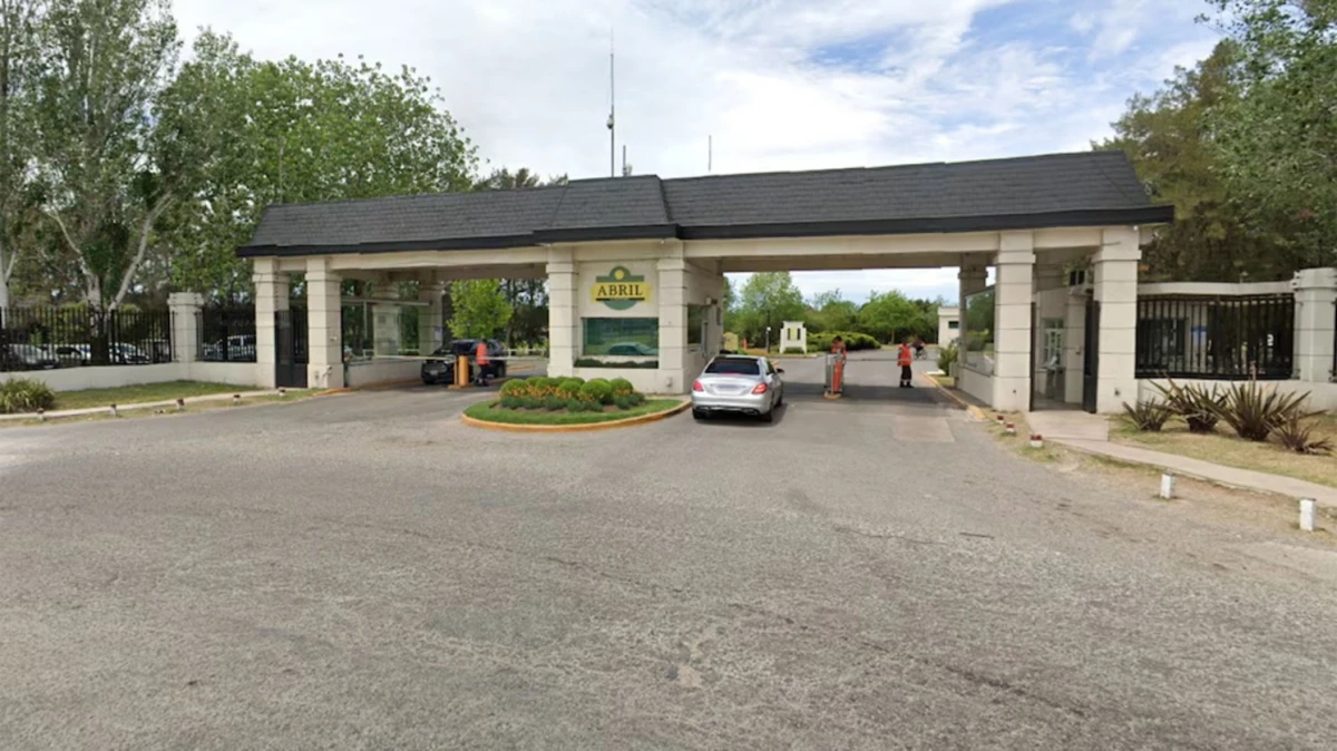 Con una votación aplastante, un country rechazó la mudanza de Di Zeo, líder de la barra de Boca