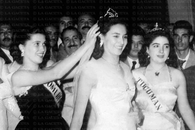 Recuerdos fotográficos: las reinas de Comercio en los años 50