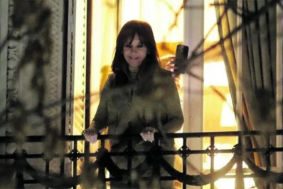 Cristina espera por sus visitas y recibe un nuevo revés