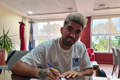 Marcelino Moreno fue figura de Lanús en el amistoso contra Atlético Tucumán y figura en el radar de Boca