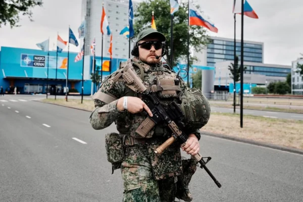 La OTAN realiza su cumbre más cara y más breve