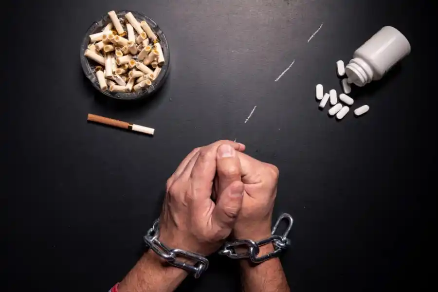 “Acompañar es sostener”: una campaña que interpela el castigo con cuidado en la lucha contra las adicciones en Tucumán