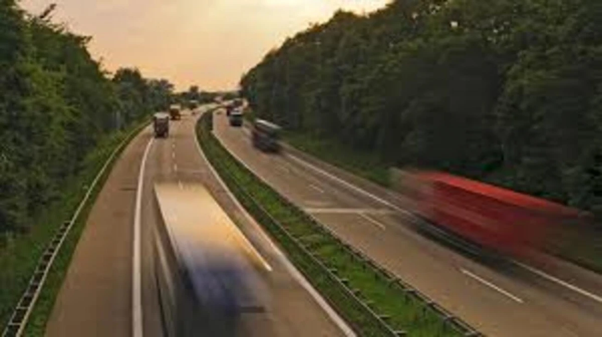 Condenado por causar un accidente y abandonar a la víctima: Me van a despedir, es el coche del trabajo