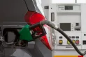 Nuevos precios de combustibles en Chile: bajan las bencinas, pero suben el diésel y la parafina