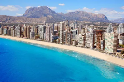 Una joya urbanística: Benidorm, la ciudad de España que cautiva a la prensa británica
