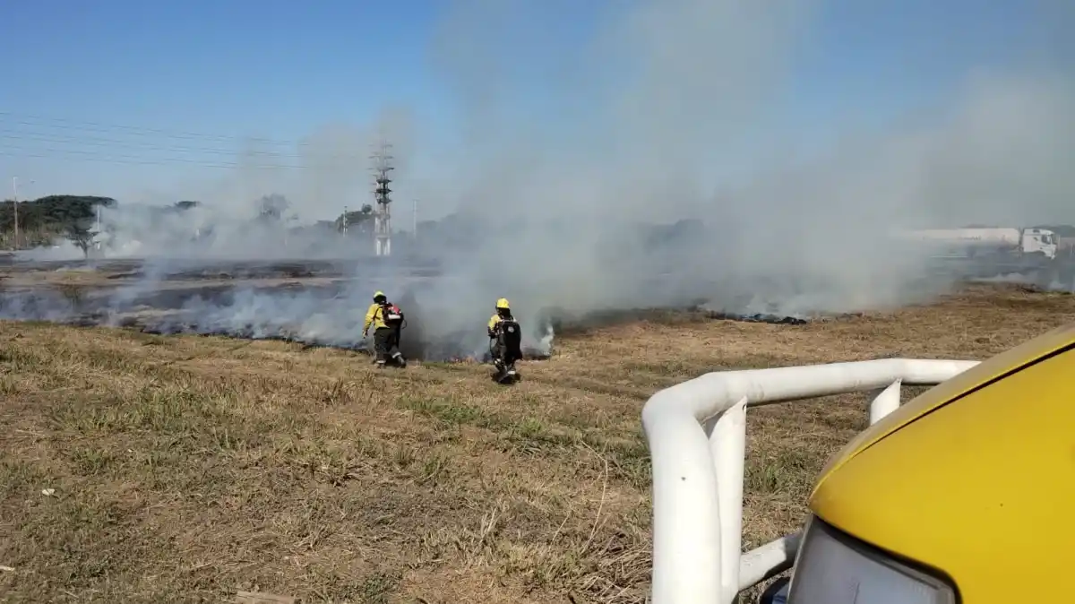 Accidente múltiple en la autopista: al menos 13 heridos, entre ellos una menor con fractura expuesta