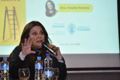 Claudia Romero: “Ser un buen docente no garantiza ser un buen director; son trabajos diferentes”