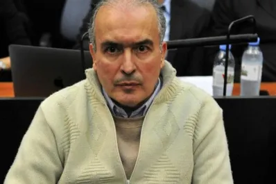 José López pidió prisión domiciliaria y quiere llevar sus bolsos a casa