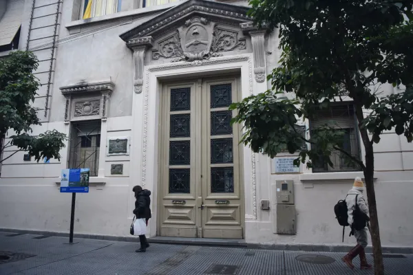 Es falso que la provincia decidió adelantar las vacaciones de invierno debido a la ola de frío