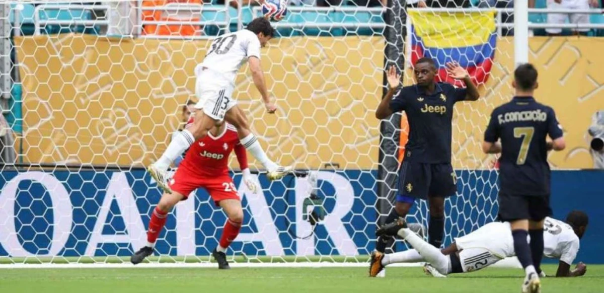 PRECISO. El momento del gol del jugador español.